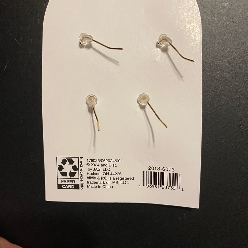 Festive Earrings (2pr) NWT! - Picture 3 of 3